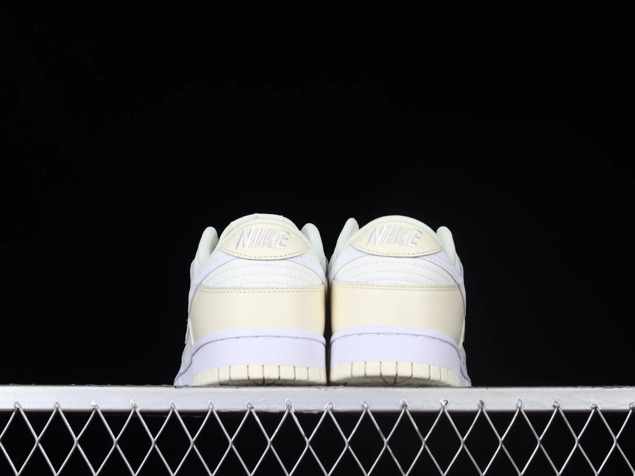 All categories Nk SB Dunk series Nk SB Dunk Low low-top sneakers F version Nk SB Dunk Low Pro "Coconut Milk" coconut milk beige SB low-top sports and leisure sneakers DJ6188-100